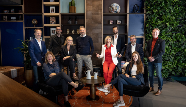 Management Consultancy Team Lach