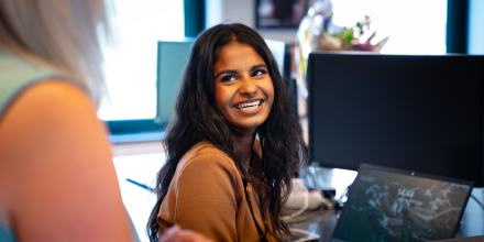 Anousha Contactpersoon