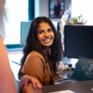 Anousha Contactpersoon